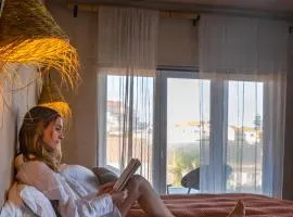 Azenhas do Mar Valley House