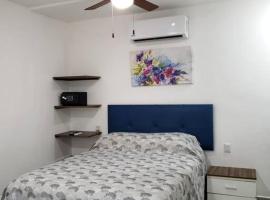 Casa Aura - Center Studio - 1st Floor, apartment in Isla Mujeres