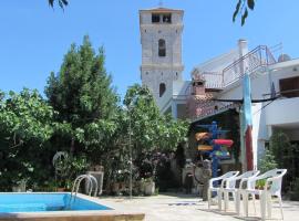 Bell Tower apartments, hotel en Tisno