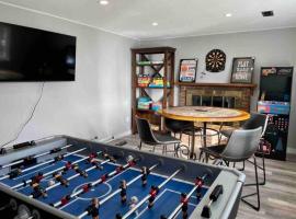 Spacious 4 bdr w/ Game Room 5 min Drive to College, vakantiehuis in Boulder