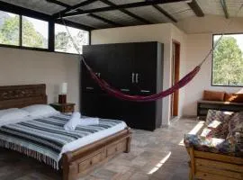 Bio-Hotel entre café, bosque y montañas