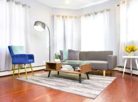 Cozy apartment 3rd 10min Walk Downtown and City View, departamento en Providence