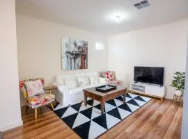 The Lane of Lightsview - Relaxed Inner-city Living