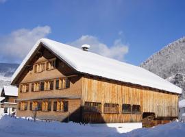 Naze`s Hus Mellau – pensjonat w mieście Bezau