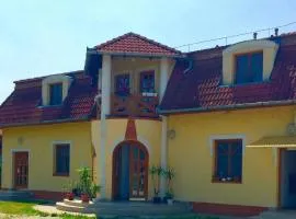 Akácliget Gyógy-és Strandfürdő