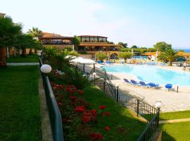 Village Mare, hotel v destinaci Metamorfosi