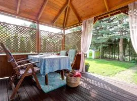 Mały Dąbek I Dom z dostępem do basenu wewnętrznego, zewnętrznego, brodzików dla dzieci, sali zabaw oraz animacji