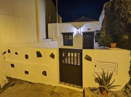 House from 1900 carefully restored, cottage in Santa Cruz de Tenerife