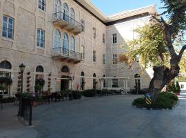 Grand Kadri Hotel - History Marked by Cristal Lebanon, hotel v destinaci Zahlé