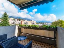 Roseto Apartment by Quokka 360 - apartment in strategic area with balcony