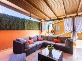 Home2Book Charming Apt Radazul, Terrace 160m2 &BBQ