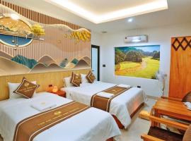 TamCoc Golden Shine Homestay, hotel near Phat Diem Cathedral, Ninh Binh