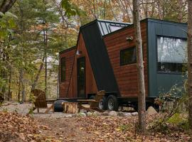 Sowilo All-inclusive Resort, resort em Greenwich