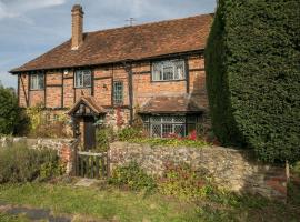 Finest Retreats - The Ratcatchers Cottage, hotel barato en Limpsfield