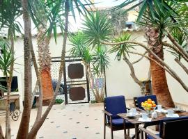 L'Olivier - Centre village - Au calme, отель в городе Bessan