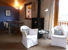 Appartement confortable, 6 personnes, 2 chambres, 1 mezzanine - BLD2, hotel in Beaufort