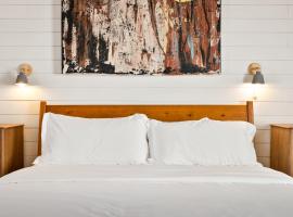 Boutique Room steps from Downtown Mall Rose Jean - Room 4, hotel v destinaci Charlottesville