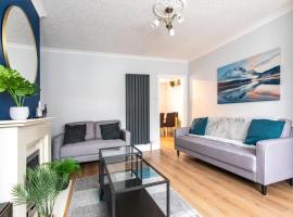2 Bedroom House in Chilwell - Perfect for Families and Business, apartman u gradu 'Beeston'