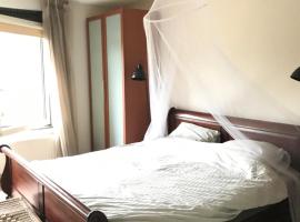 Great House for Two in Amsterdam, povoljni hotel u Amsterdamu