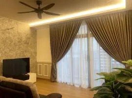 3-bed Gem near Singapore border!