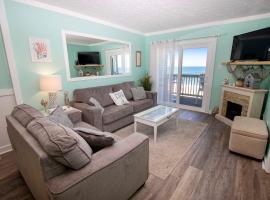 OCEANFRONT, Community Pool and beach walkway! KD220, Feelin Nauti, hotel in Kill Devil Hills