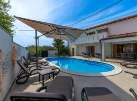 Villa Goldie