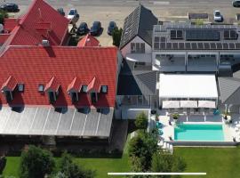 Székely Fogadó Self Check In Hotel Guesthouse, ξενοδοχείο σε Tunyogmatolcs
