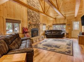 Black Bear Hideaway: South Lake Tahoe'da bir kiralık sahil evi