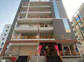 Hotel Ceasta, Beside US Consulate Hyderabad, Gachibowli, ξενοδοχείο με πάρκινγκ σε Gundipet