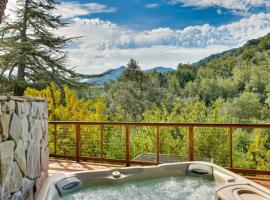 Serene San Anselmo Hideaway with Private Hot Tub!, hotel v destinaci San Anselmo