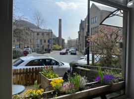 Bonsalls Central Hebden Bridge, apartment in Hebden Bridge