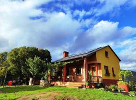 A Porteli&ntilde;a Casa Rural，Ambas Aguas的木屋