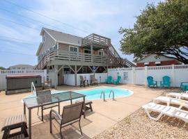 KH529, Sea Turtle Sunrise- Oceanside, Private Pool, Hot Tub, MIL Suite, hotel with jacuzzis in Kitty Hawk