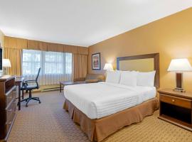 Viesnīca Best Western Plus Emerald Isle Hotel , netālu no vietas Viktorijas Starptautiskā lidosta