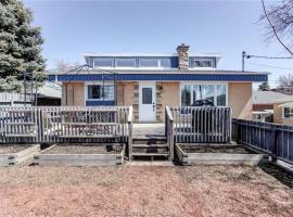 Charming Nordic Style - 2BR + 1 Bath Entire House, appartement in Sudbury