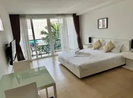 Centara Avenue Residences 1 bedroom Pattaya Center near beach shopping mall