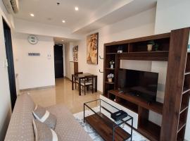 Moslem Friendly 1BR Branz BSD, Near AEON Mall & ICE, hotell med parkeringsplass i Samporo