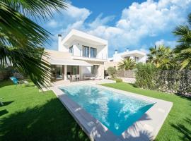 Designer house with private pool, готель у місті Vistabella