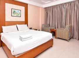 FabHotel Prime Vijay Park Madhavaram, hotel con estacionamiento en Chennai