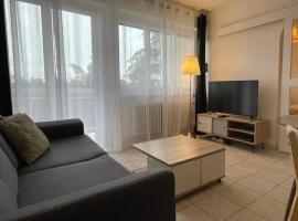 Le Tranquille - Calme - Parking privé, hotel in Ambilly