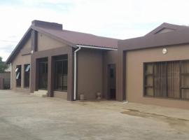 Emangweni Guest House, hotel en Vryheid