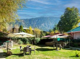 Treebo Trend Ambika Residency, hotel in Old Manali, Manāli