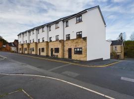 Cosy and luxurious house for 10 guests in Darwen, hotel v mestu Darwen