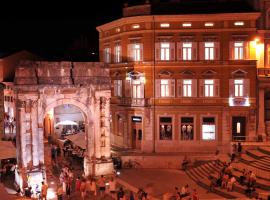 Boutique Suites Joyce, hotel en Pula