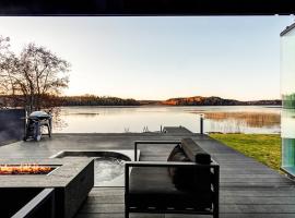 Villa Noir Muurla - Premium - Lakefront - Stylish, коттедж в Сало
