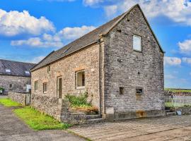 Finest Retreats - Gag Barn, hotel with parking in Ashbourne