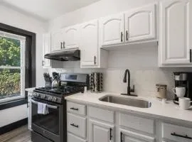 Center City Philly Home, Cozy 1-BR, Ideal Location for 4 Guests!