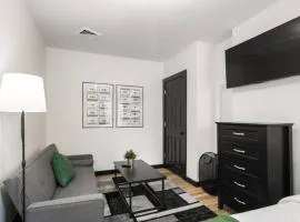 Center City Philadelphia 1BR Apartment Sleeps 4, Walk to Attractions