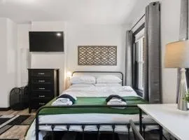 Charming 1BR,1BA Gem with Free Parking in Philly
