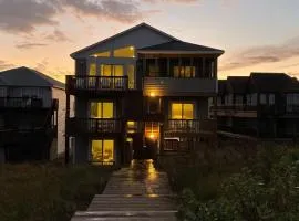 OCEANFRONT, Ocean Views, Private Beach Walkway! NH1, Blackbeard's JEM